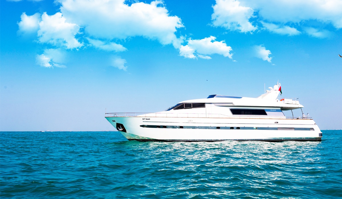 Luxury Meets Leisure: Spend a Day at J1 Beach Anchorage with Supernova Yachts