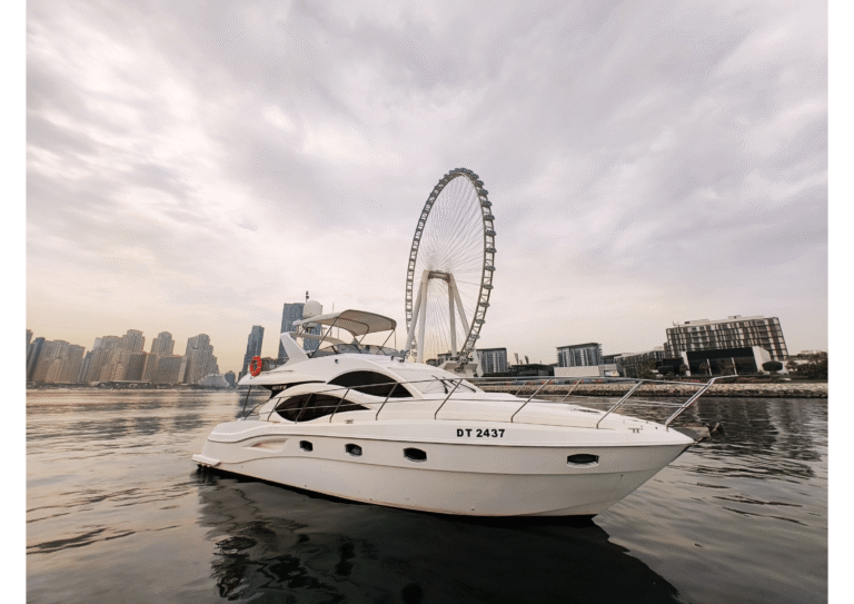 luxury yacht rental in Dubai