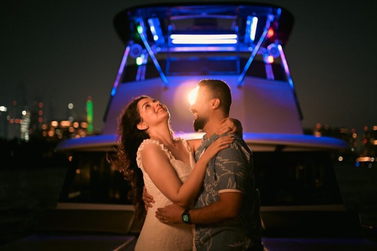 5 Must Do Experiences on Your Dubai Honeymoon Cruise