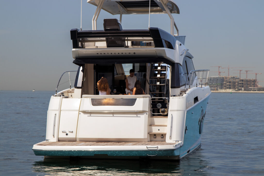 Luxury Yacht Rentals Dubai